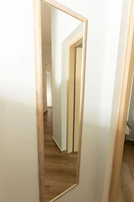 Spacious Apartment In Old Town - Private Parking سالونيك 0*,
